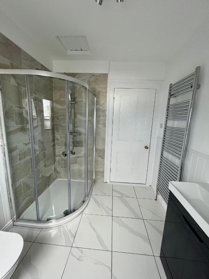 57 Main Street Newcastle Luxury Central Apartment Экстерьер фото